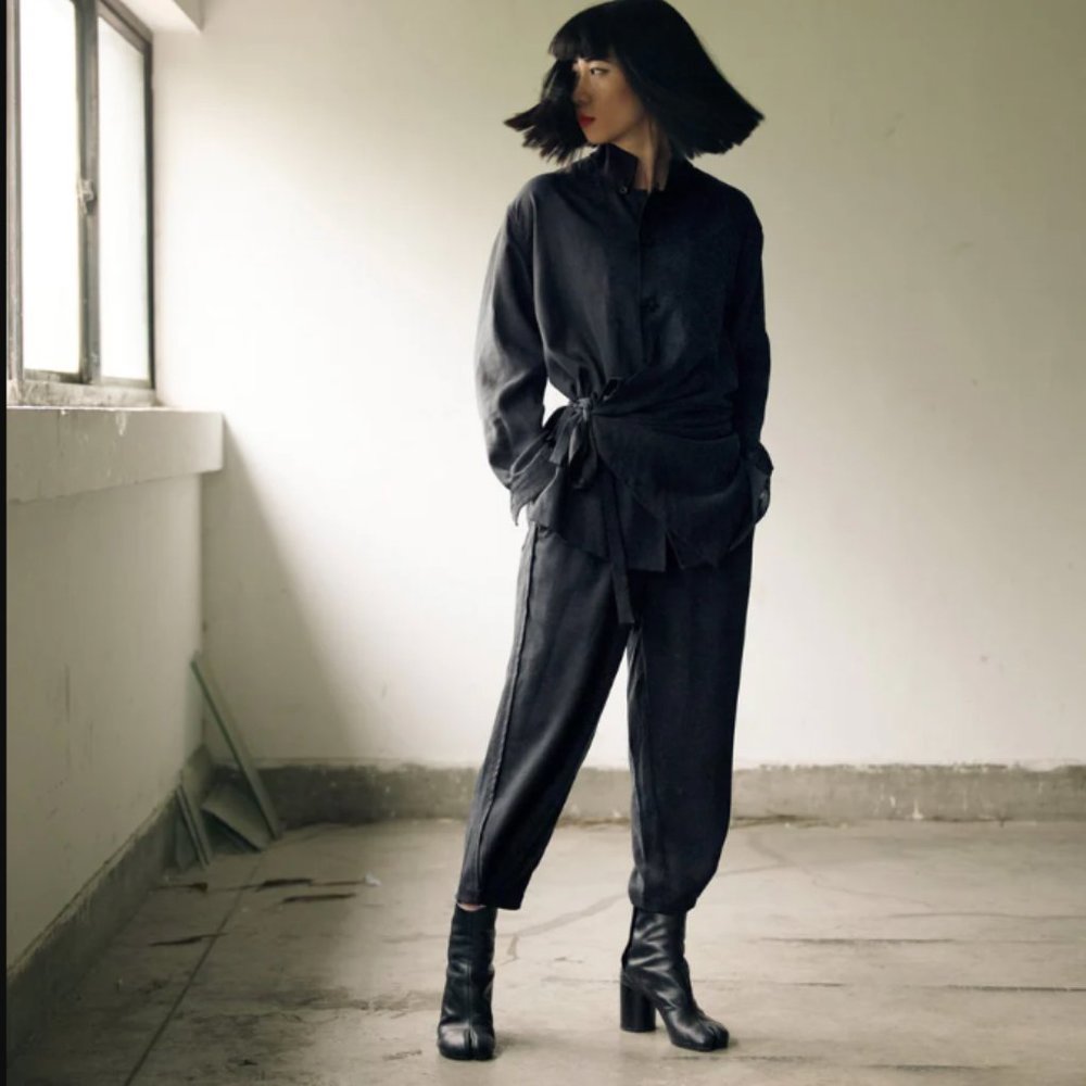 Rosen Plato Suit in Navy Wool